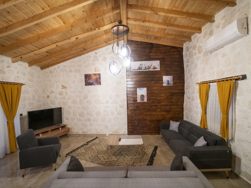  gece  -  Kasım
  | Kalkan İslamlar Balayı Villası (2 Kişilik, Jakuzili Kapalı Havuz, Doğa Manzaralı)